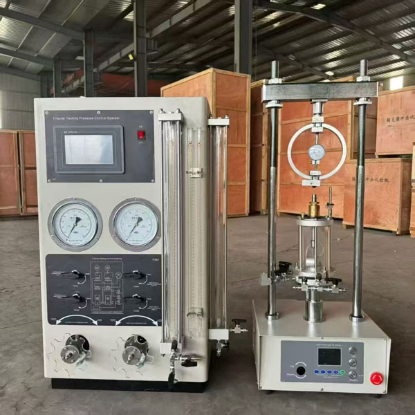 Aparato triaxial controlado por la tensión