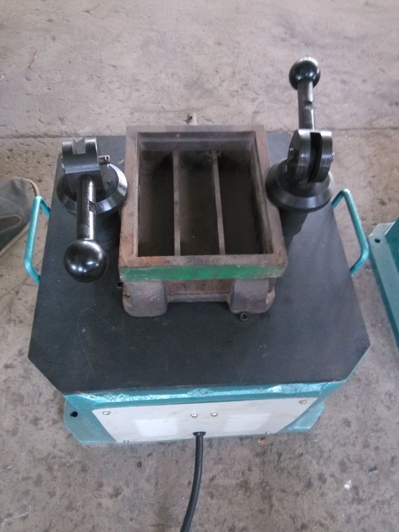 Tabla vibratoria de precios de fábrica utilizada para la tabla de sacudidas de cemento