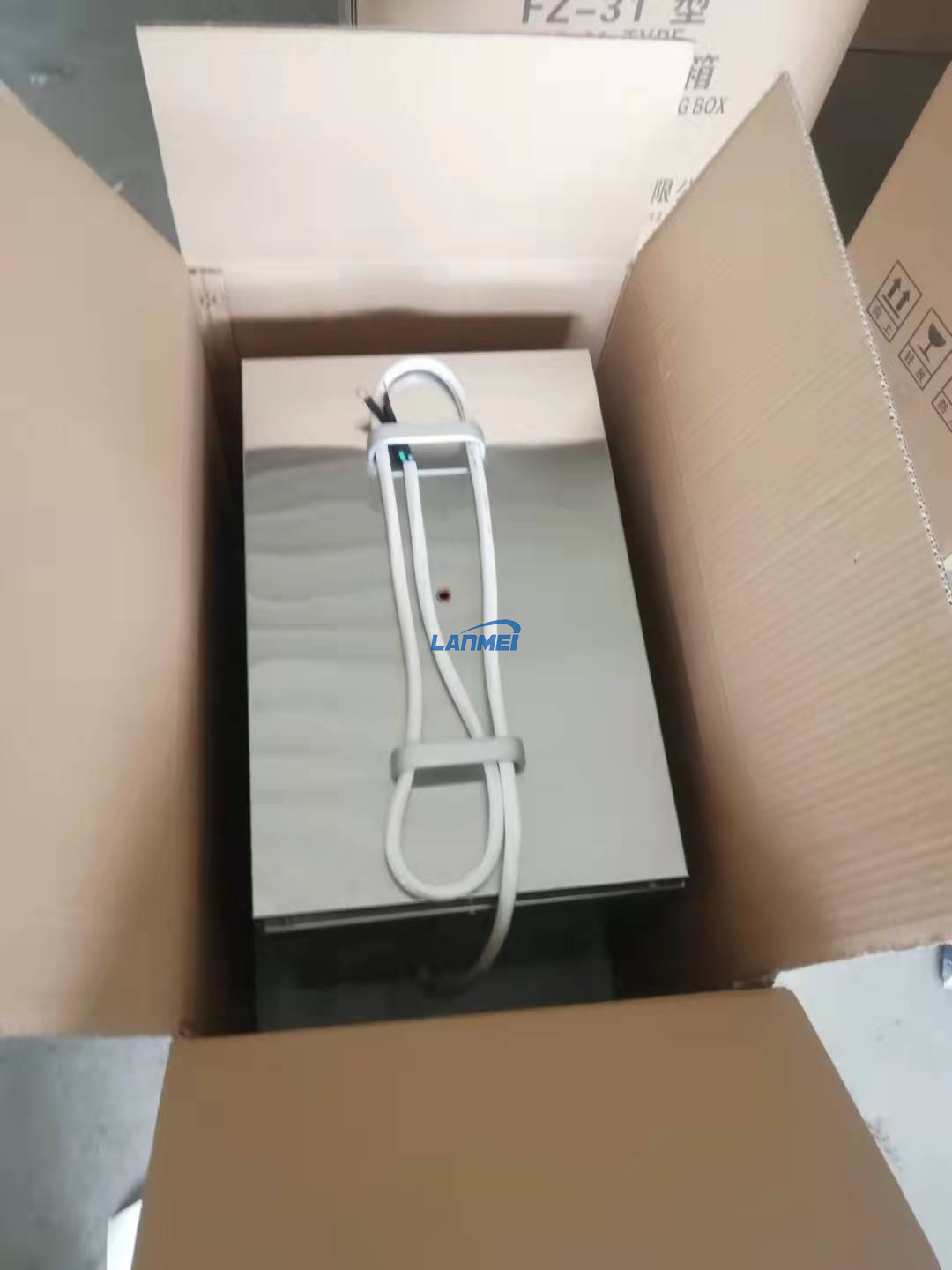Hirviendo en caja